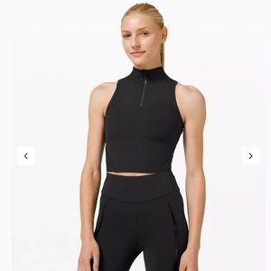 BNWT! Size 4 Lululemon Rib Zip-Front Cropped Run Tank 🖤🖤